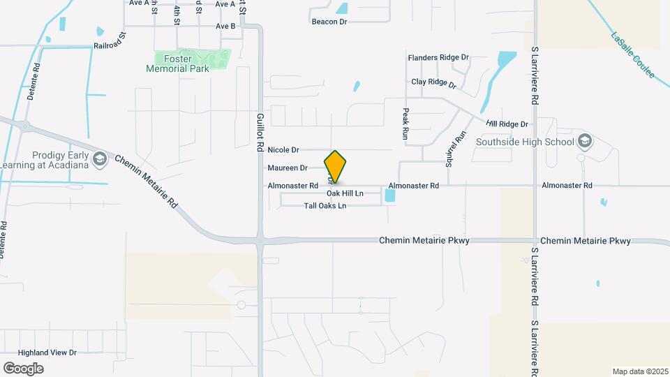 301 Oak Hill Ln Map and Location Details