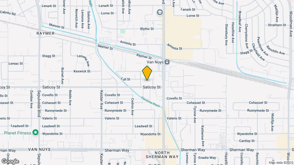 14609 Saticoy St Map and Location Details