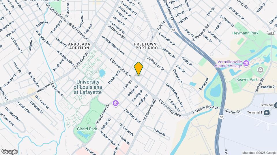 711 University Ave Map and Location Details