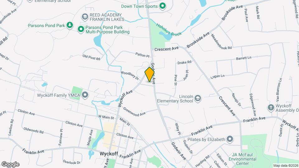 385 Fern Ave Map and Location Details