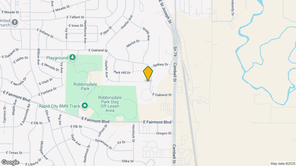 1351 E Oakland St Map and Location Details