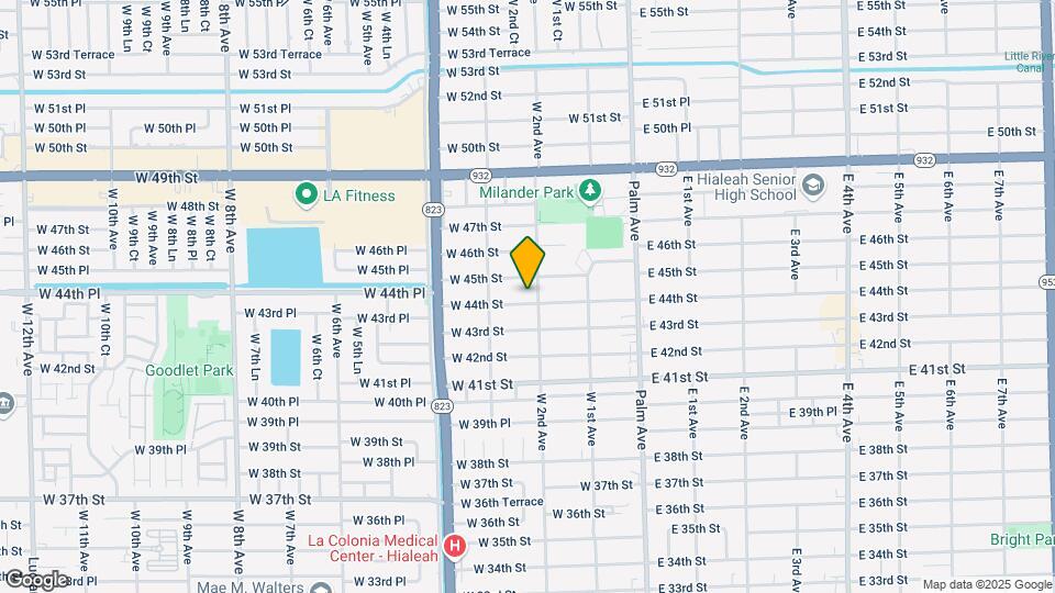 215 W 44th St Map and Location Details