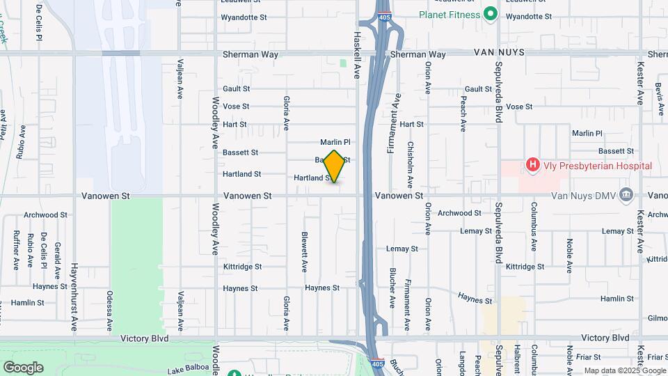 15739 Vanowen St Mapa y Detalles de la Ubicación