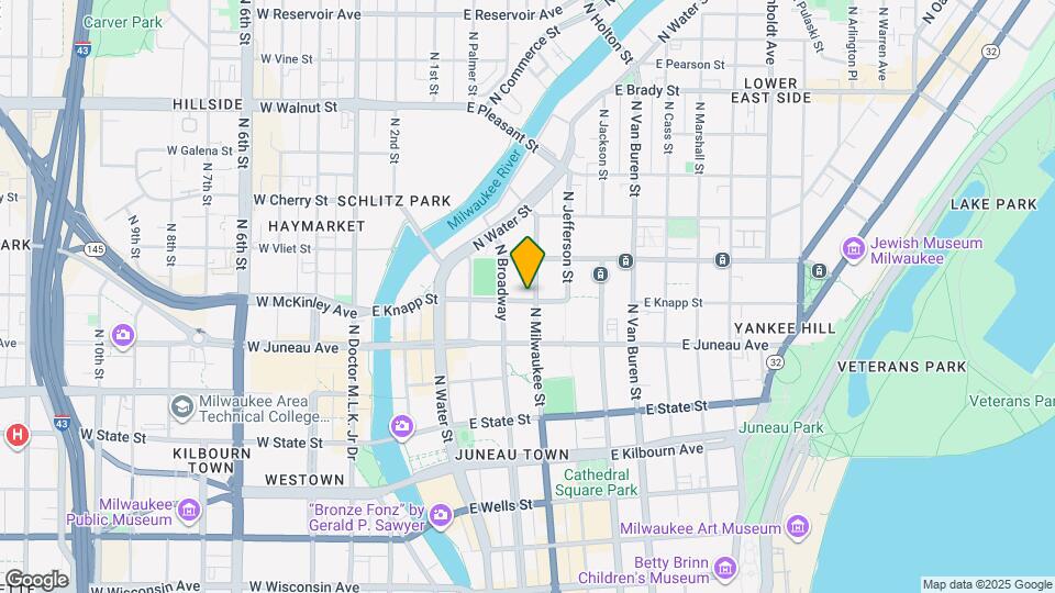 1303 N Milwaukee St Map and Location Details