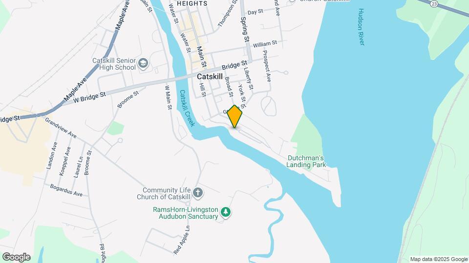 7 Marina Dr Map and Location Details