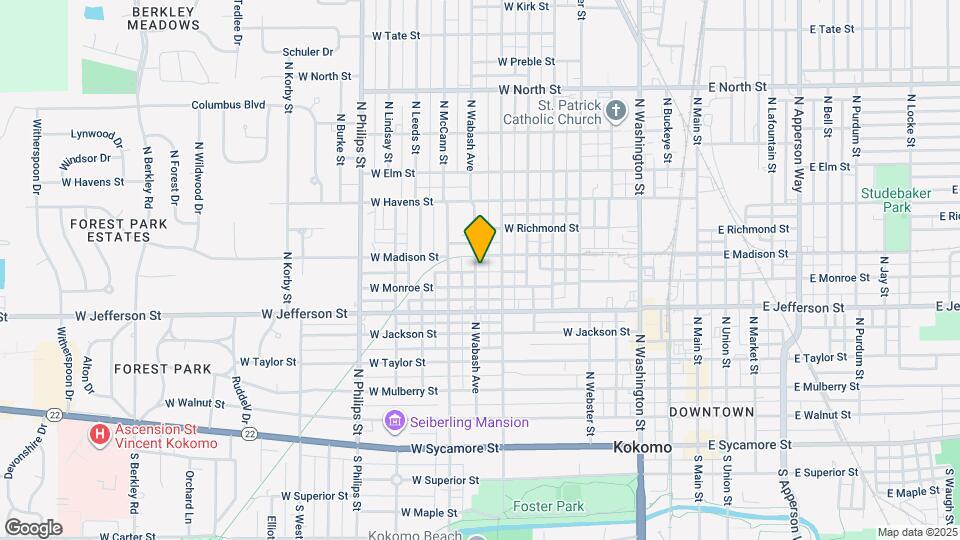 714 N Wabash Ave Map and Location Details