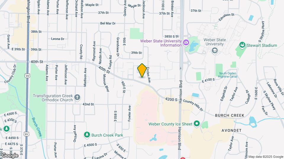 980 Country Hills Dr Map and Location Details
