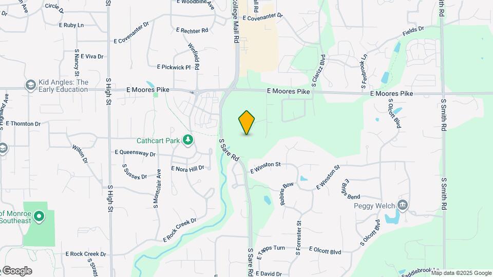 2714 E Pine Ln Map and Location Details