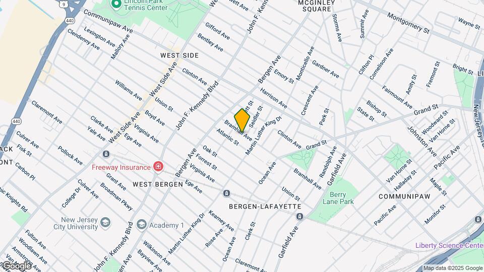591 Bramhall Ave Map and Location Details