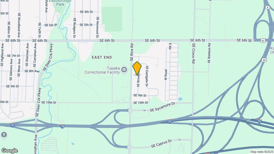 841 SE Brookside Dr Map and Location Details