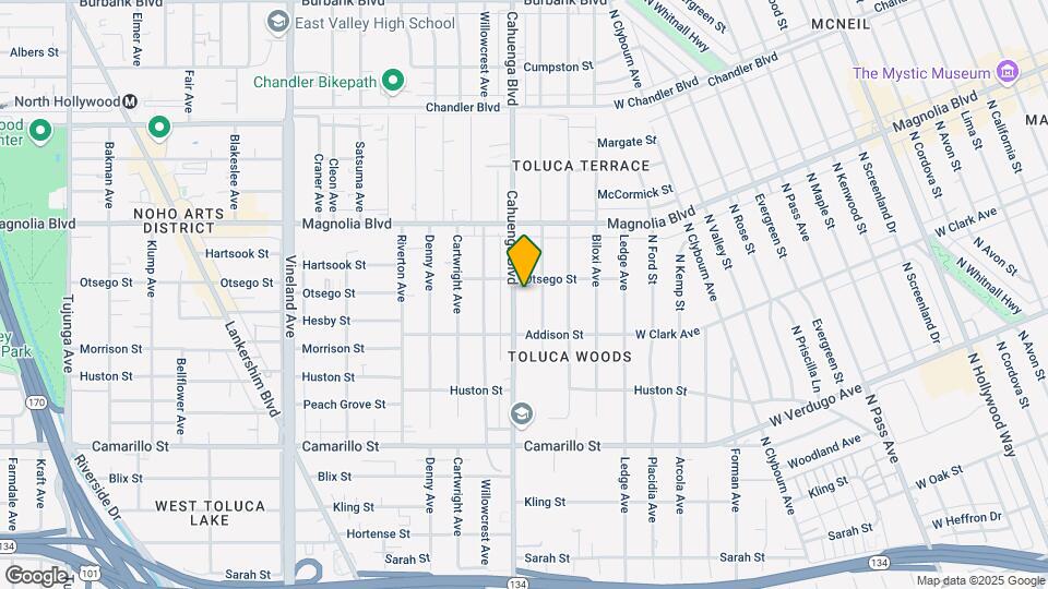 Cahuenga Palms Mapa y Detalles de la Ubicación
