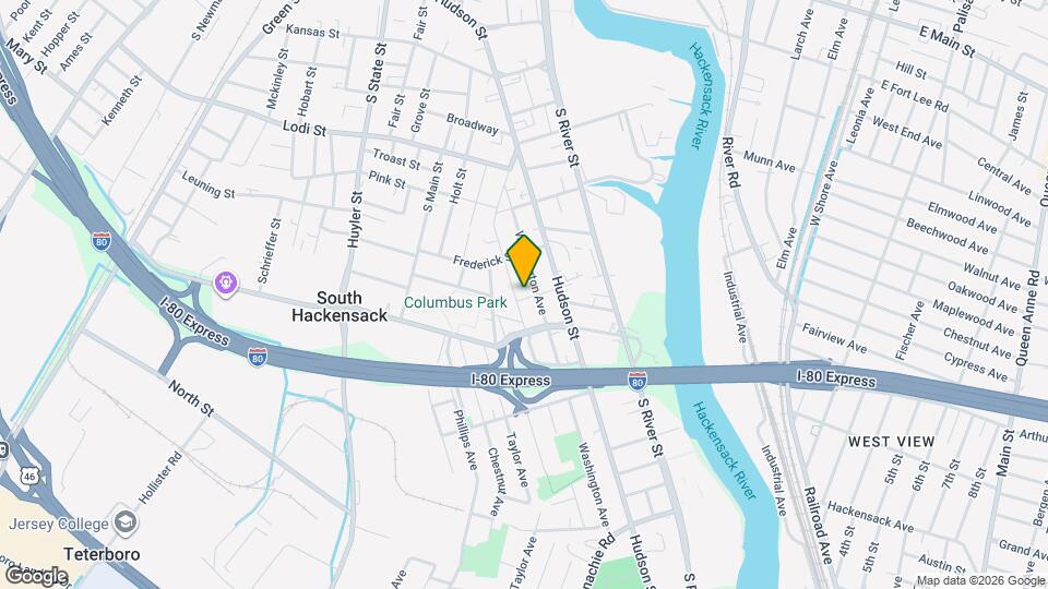 32 Franklin St Map and Location Details