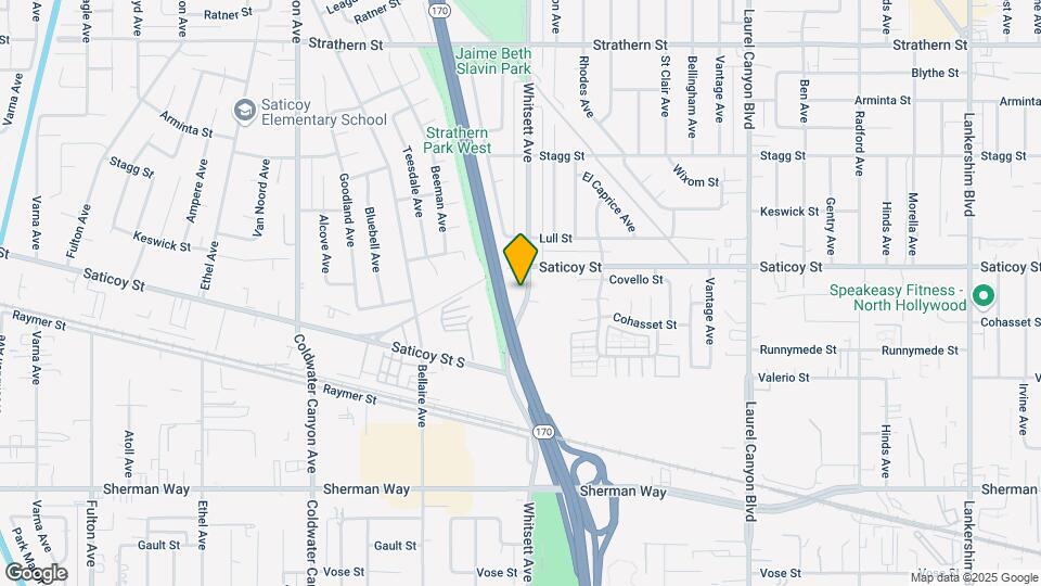 7535-7545 Whitsett Ave Mapa y Detalles de la Ubicación