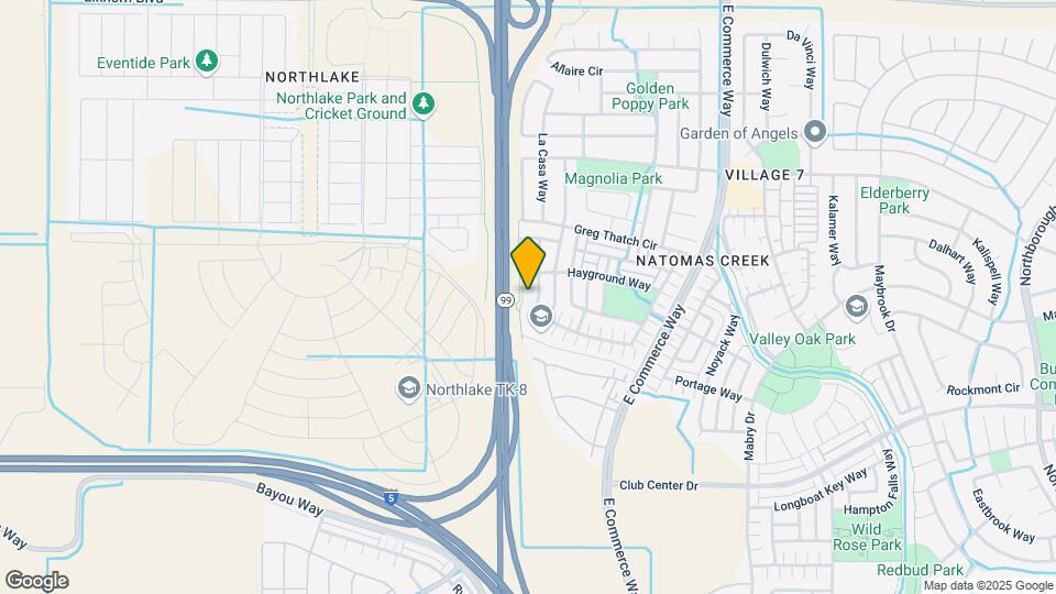 35 Seatuck Ct Map and Location Details