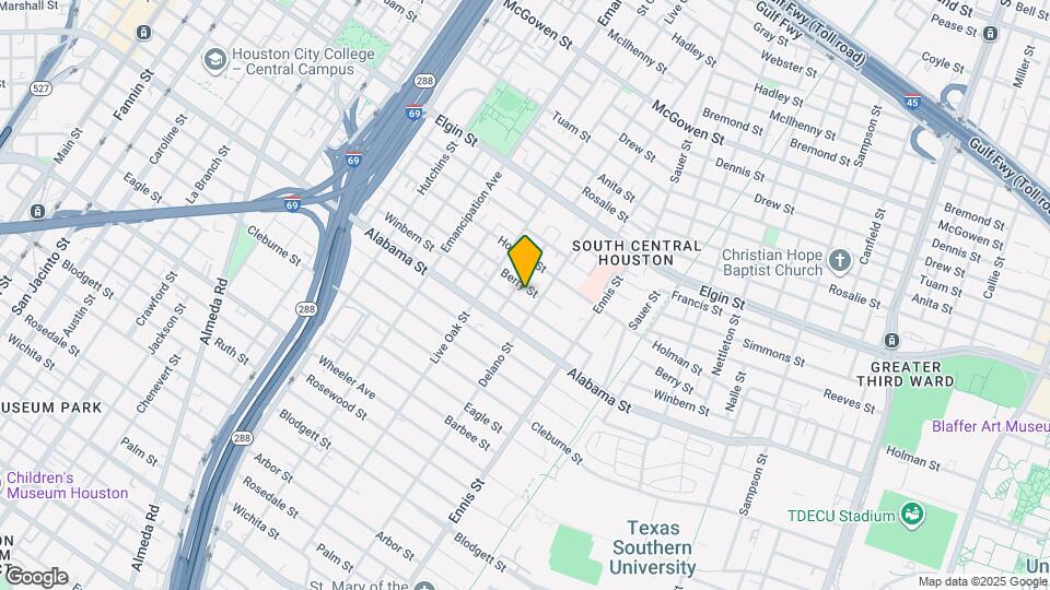 2706 Berry St Map and Location Details