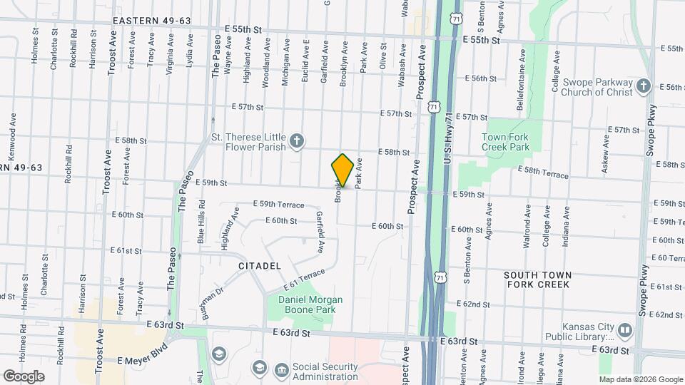 2205 E 59th St Map and Location Details