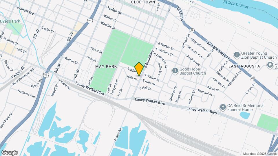 1 Hall St Map and Location Details