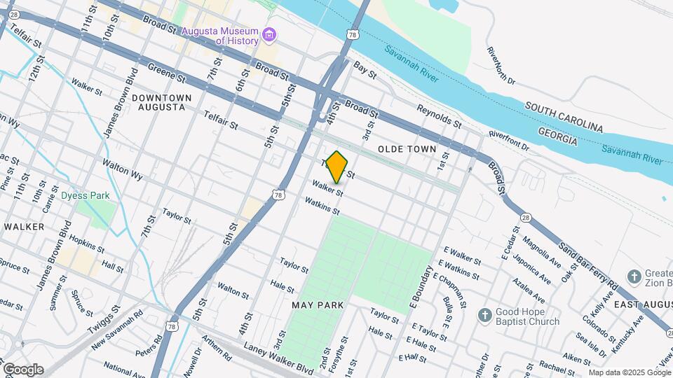 305 Walker St Map and Location Details