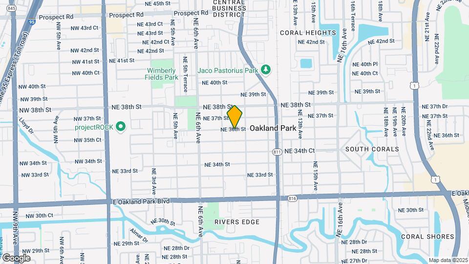 902 NE 36th St Map and Location Details