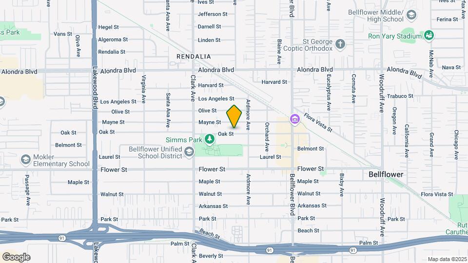 9541 Oak St Mapa y Detalles de la Ubicación