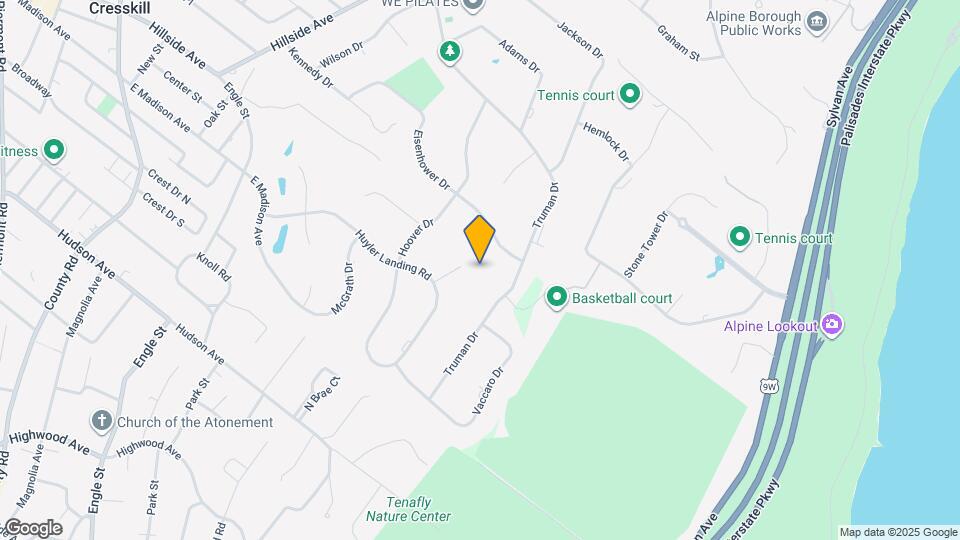 14 E Hill Ct Rentals in Cresskill, NJ