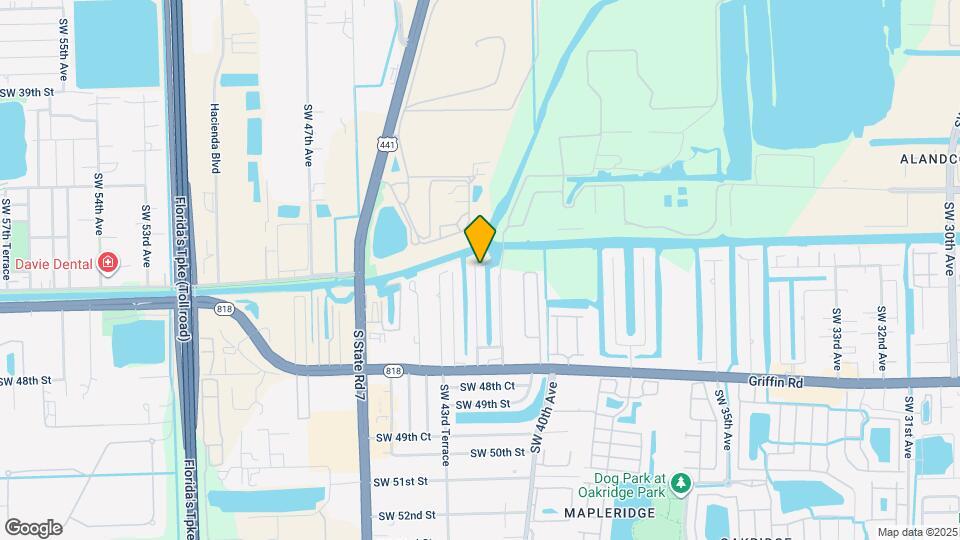 4500 SW 42nd Terrace Mapa y Detalles de la Ubicación