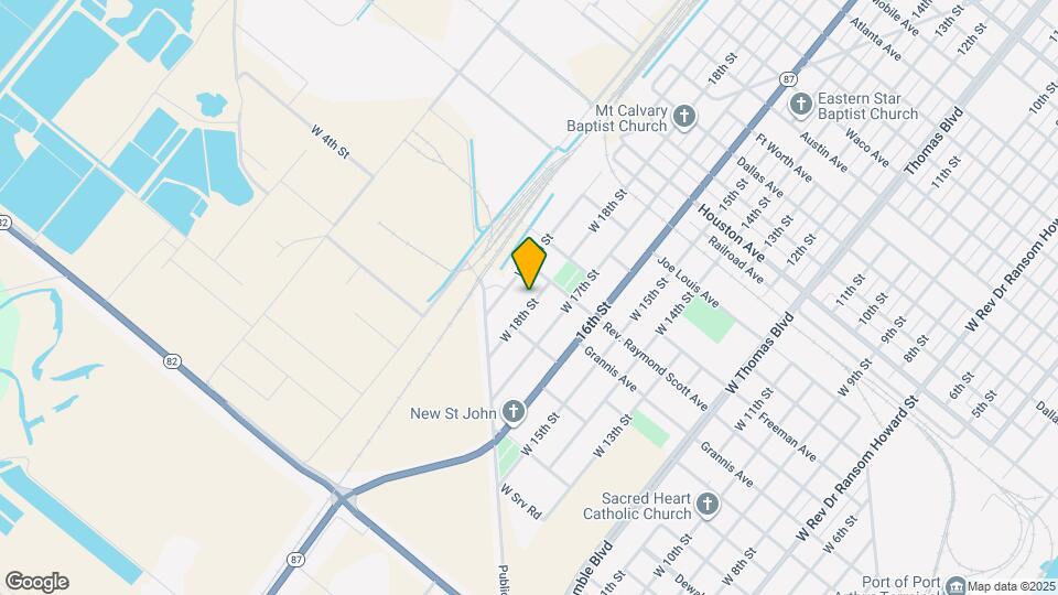 649 W 18th St Map and Location Details