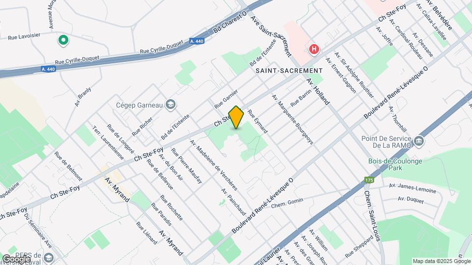 860 De Vimy Av Map and Location Details