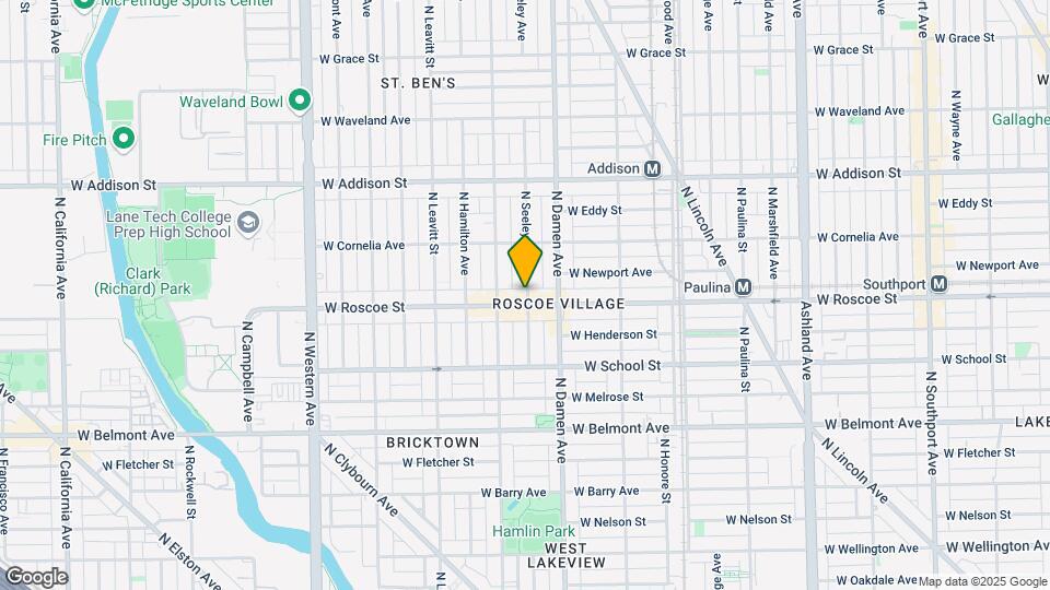 2032 W Roscoe St Map and Location Details