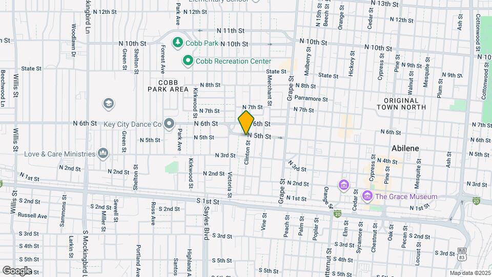 466 Clinton St Map and Location Details