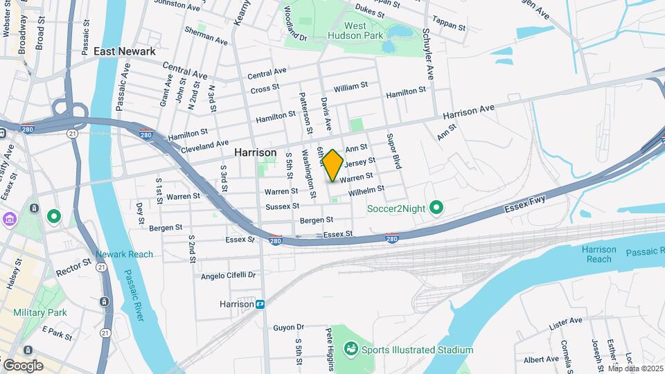 304 6th St, Unit First floor Map and Location Details