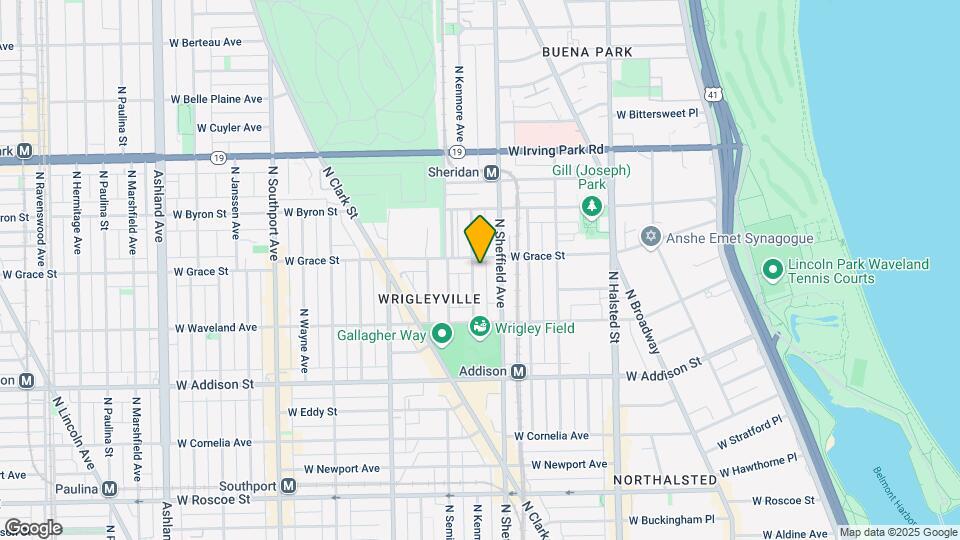 3759 N Kenmore Ave Map and Location Details