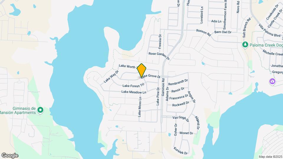 940 Lake Grove Dr Map and Location Details