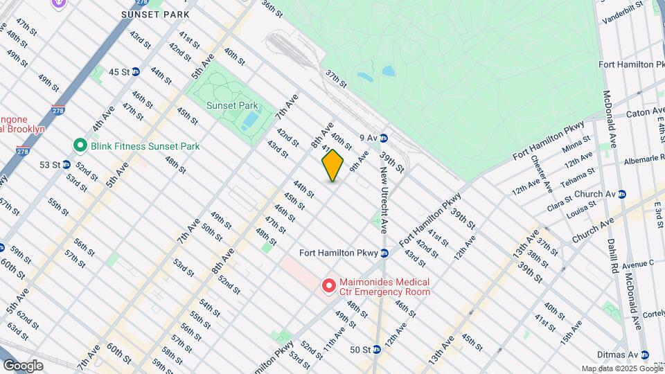 875 43rd St Map and Location Details