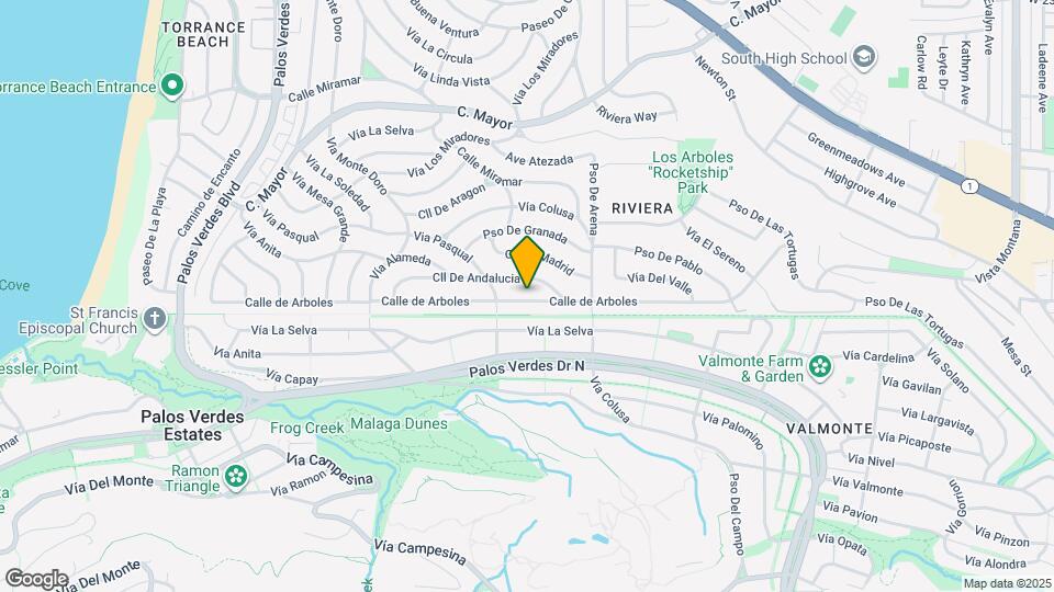 821 Calle de Arboles, Unit 827 Map and Location Details