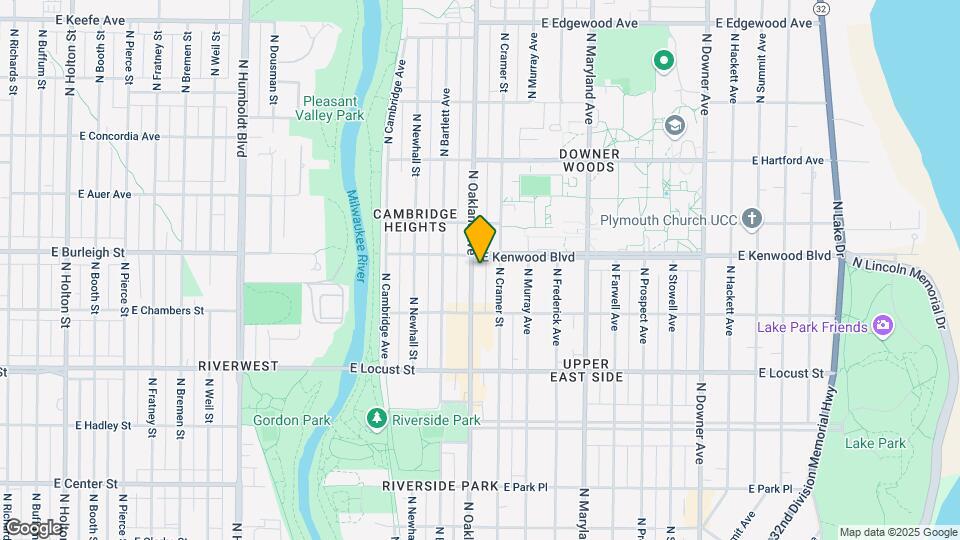 3062 N Oakland Ave, Unit Upper unit Map and Location Details