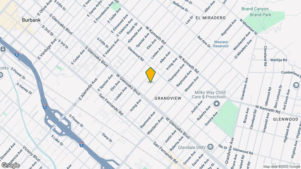1141 Irving Ave Mapa y Detalles de la Ubicación