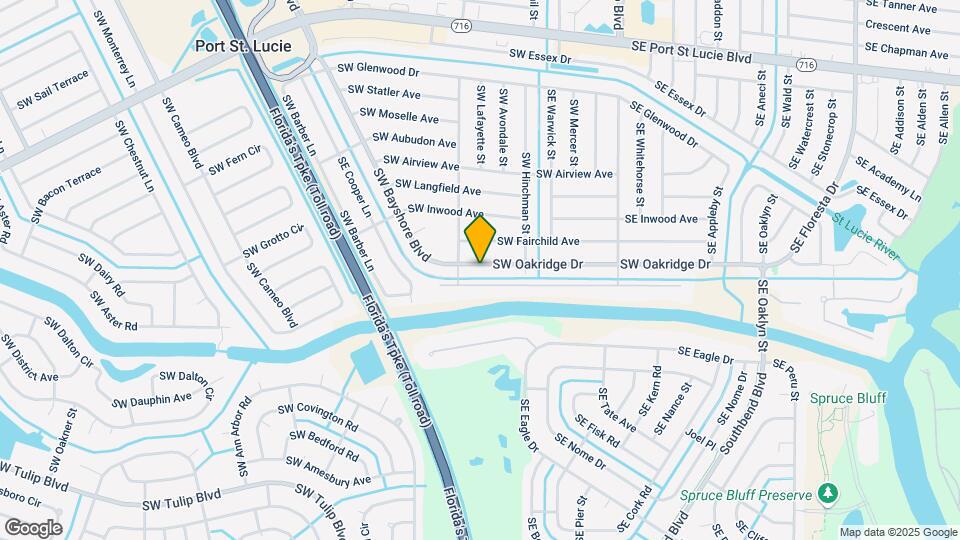 272 SW Oakridge Dr Map and Location Details