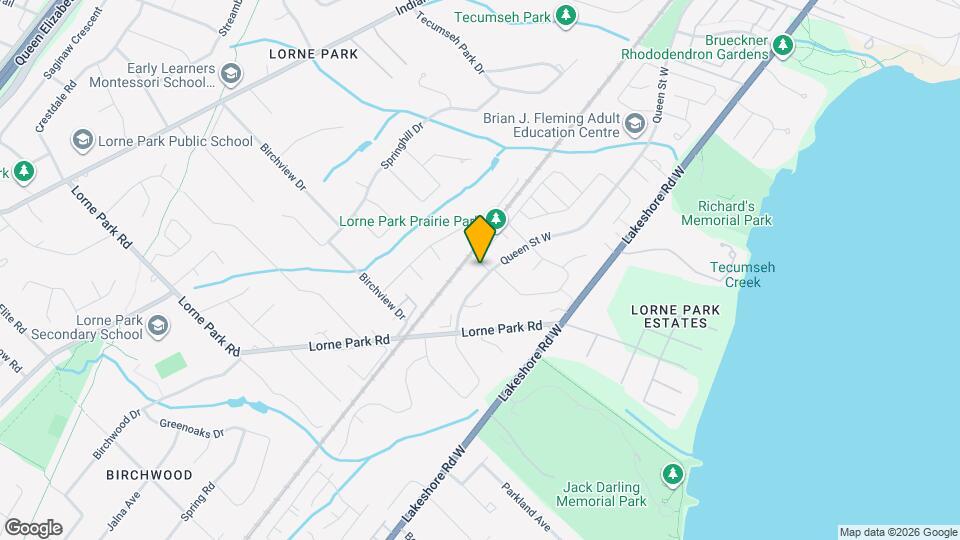 1100 Queen St W Map and Location Details