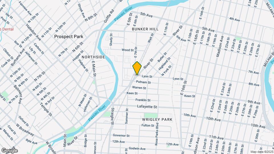 401 River St Map and Location Details