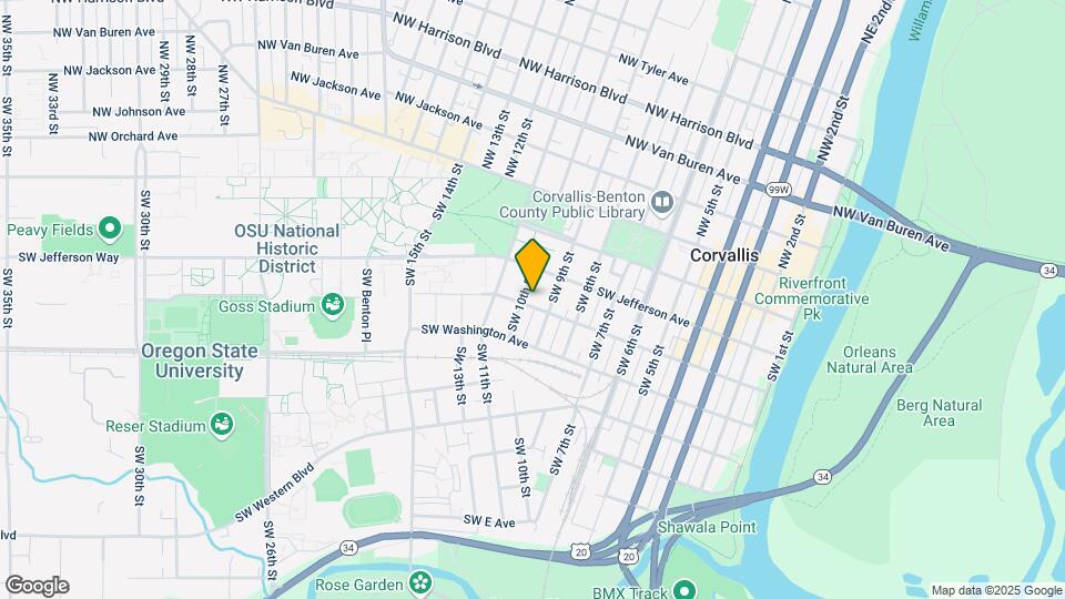 355 SW 10th St Map and Location Details