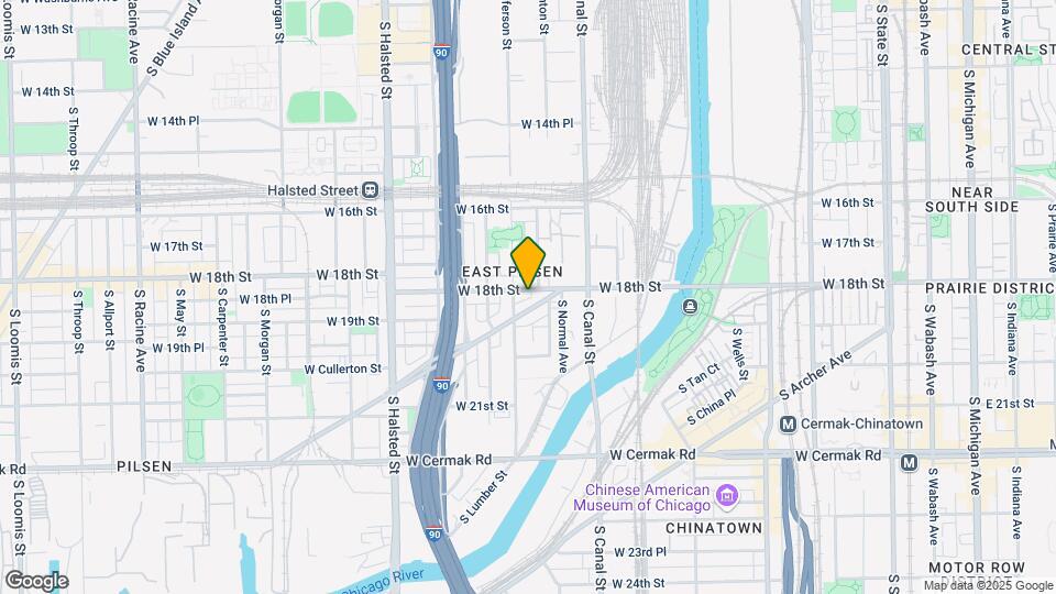 561 W 18th St Map and Location Details
