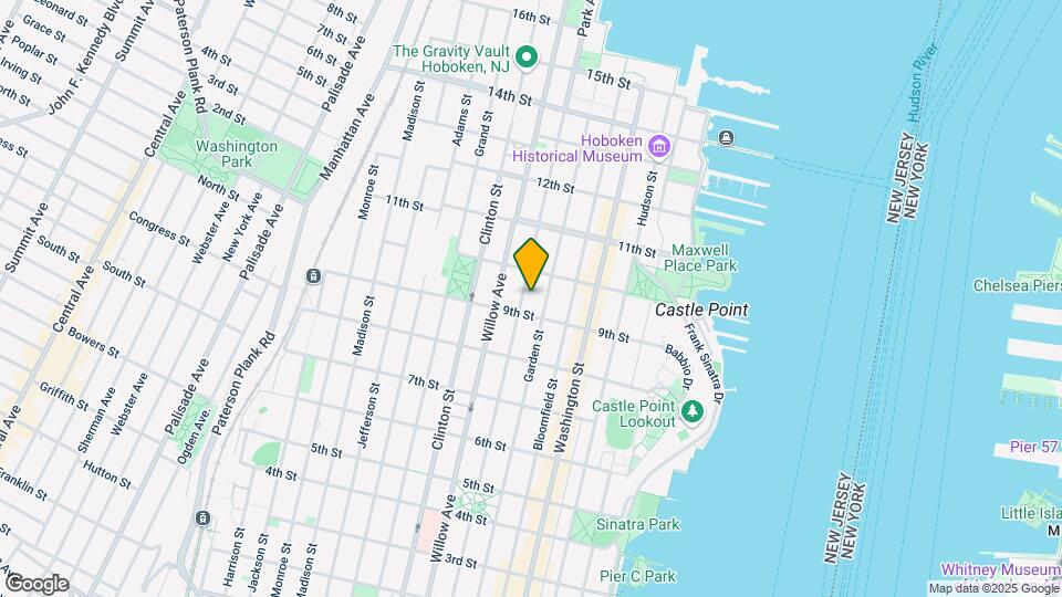 921 Park Ave Mapa y Detalles de la Ubicación