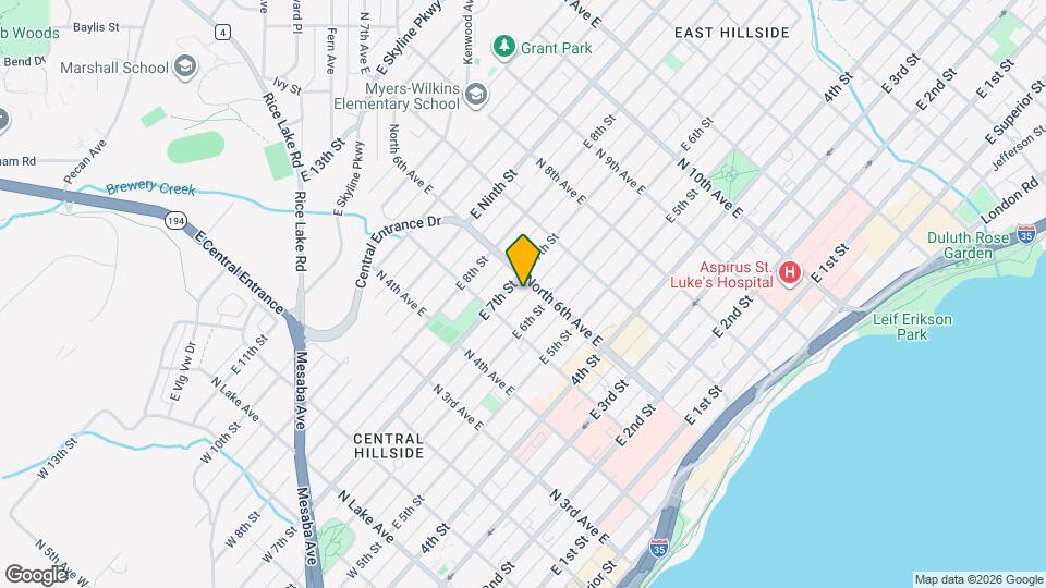 526 1/2 E 7th St Mapa y Detalles de la Ubicación