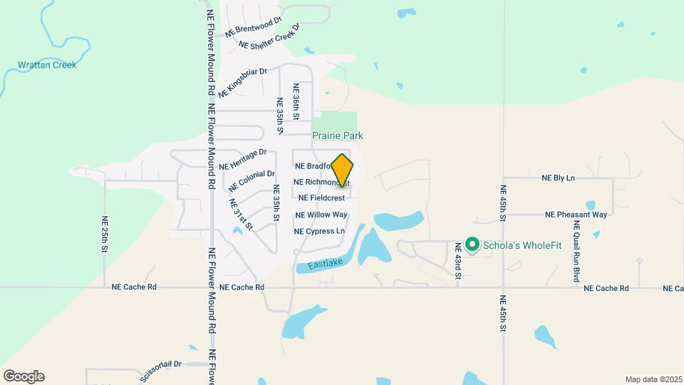3712 NE Fieldcrest Map and Location Details