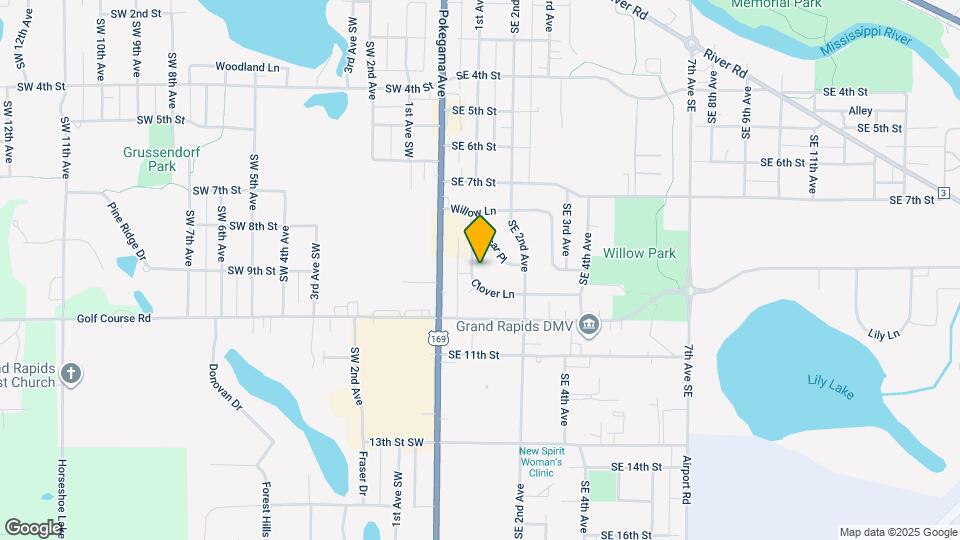 910 Clover Ln Map and Location Details