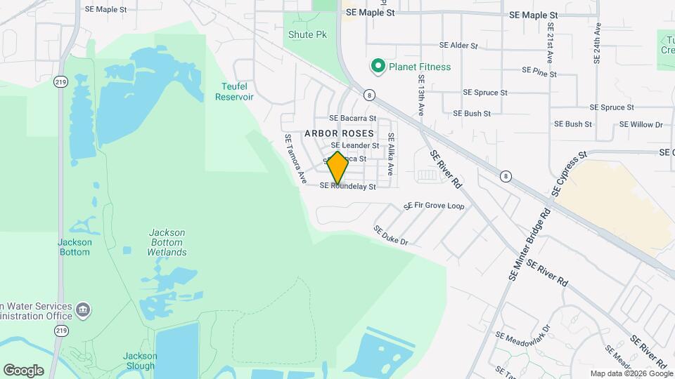 1104 SE Roundelay St Map and Location Details