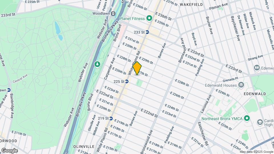 733 E 226th Mapa y Detalles de la Ubicación