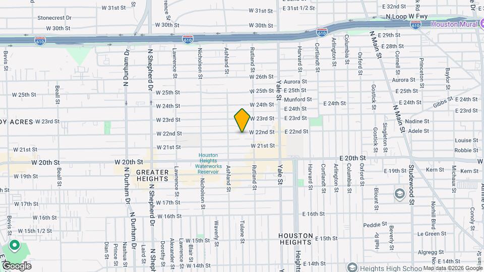 326 W 22nd St Map and Location Details