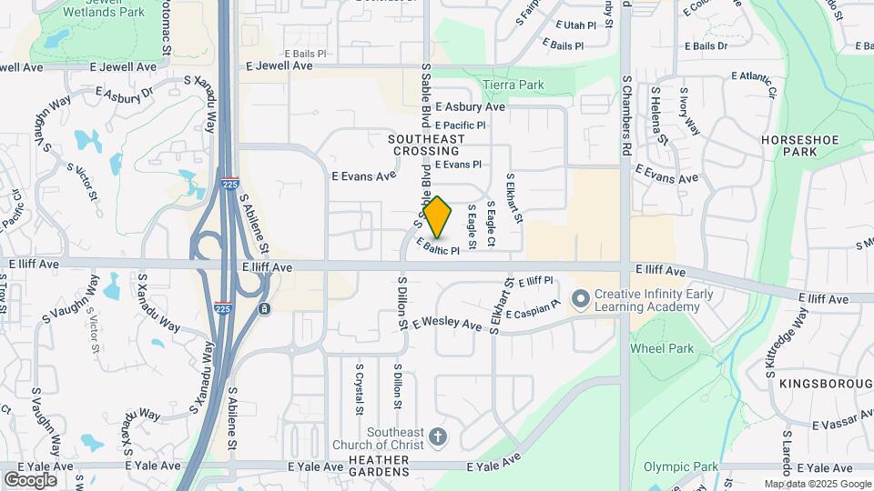 2272 S Dearborn St Map and Location Details